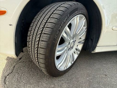 Used 2008 Mercedes-Benz E 350 Sedan image 31