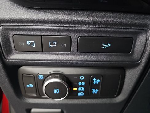 Used 2022 Ford F150 XLT w/ Equipment Group 302A High image 26