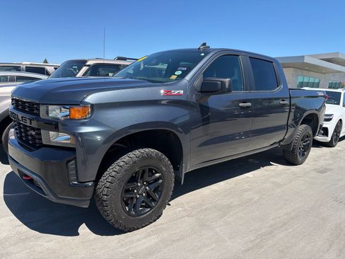 Used 2021 Chevrolet Silverado 1500 Custom Trail Boss AWD/4WD image 1