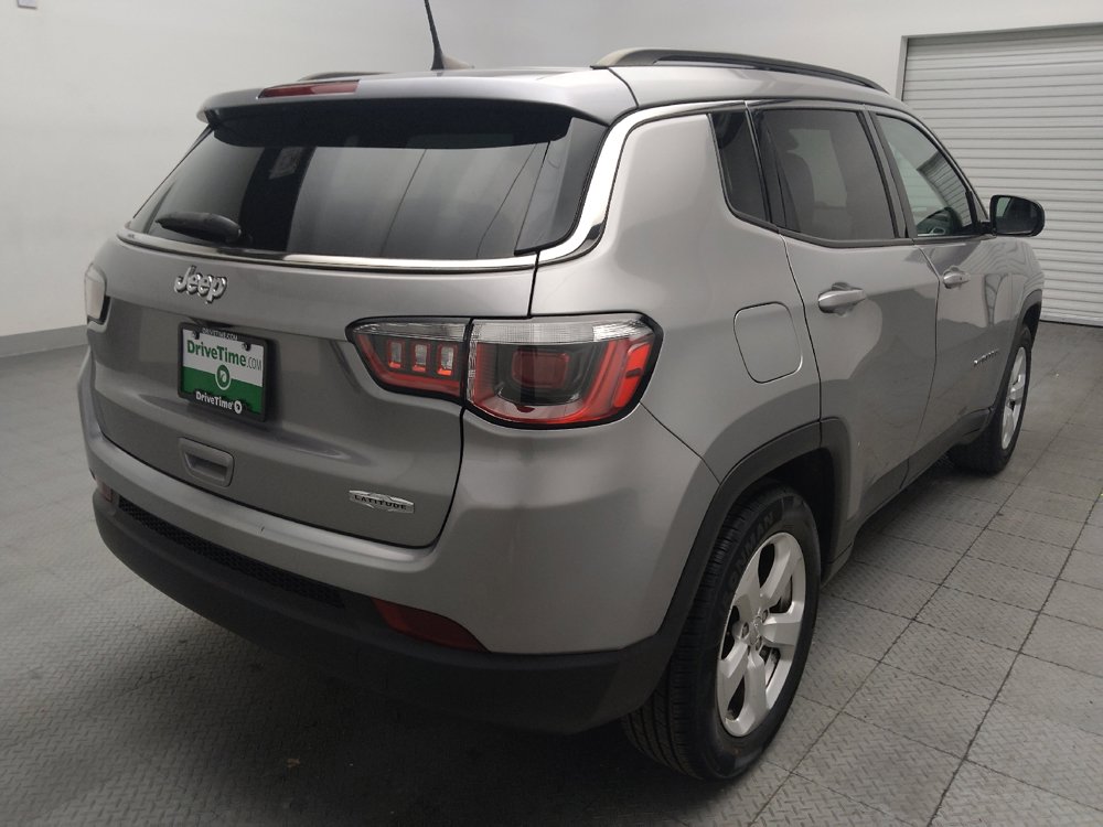 Used 2020 Jeep Compass Latitude FWD image 9