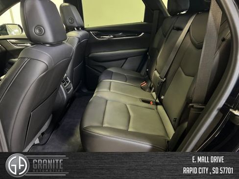 Used 2022 Cadillac XT5 Premium Luxury image 25