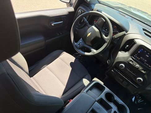 Used 2023 Chevrolet Silverado 1500 Custom AWD/4WD image 19