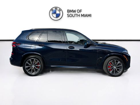 Certified 2024 BMW X5 xDrive40i w/ M Sport Package image 8