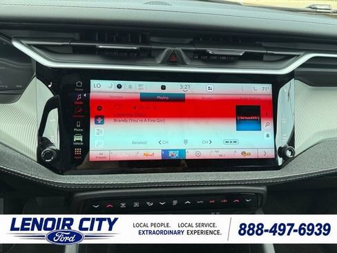 Used 2026 Jeep Cherokee Laredo AWD/4WD image 23
