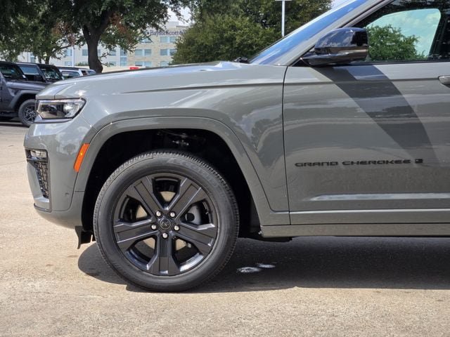New 2027 Jeep Grand Cherokee Limited AWD/4WD image 6