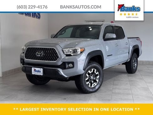 Used 2019 Toyota Tacoma TRD Off-Road image 1