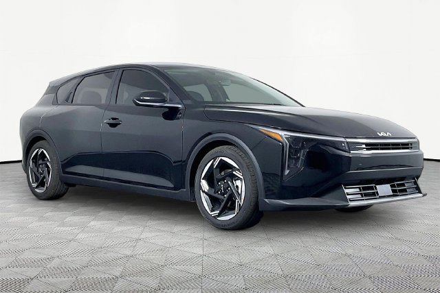New 2027 Kia K4 EX FWD image 3