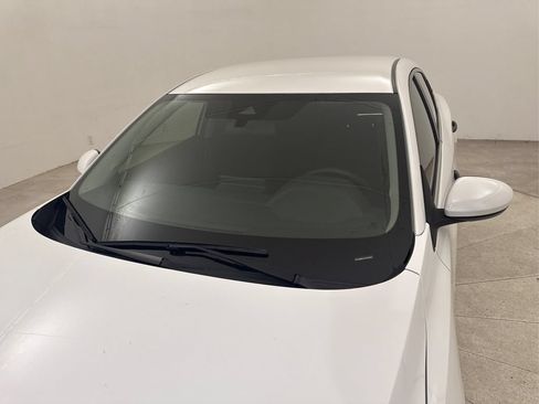Used 2025 Nissan Sentra S FWD image 15