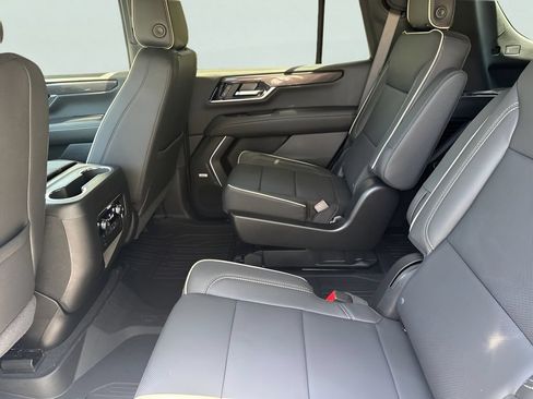 New 2026 GMC Yukon Elevation w/ LPO, Floor Liner Package RWD image 22