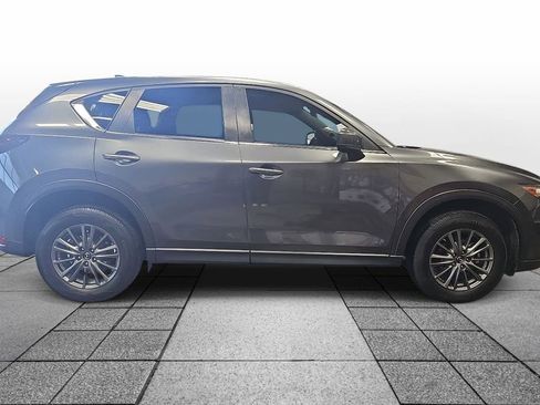 Used 2020 MAZDA CX-5 Touring FWD image 4
