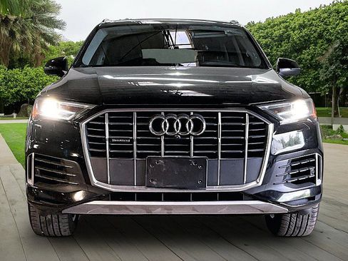 Used 2021 Audi Q7 3.0T Premium Plus AWD/4WD image 2