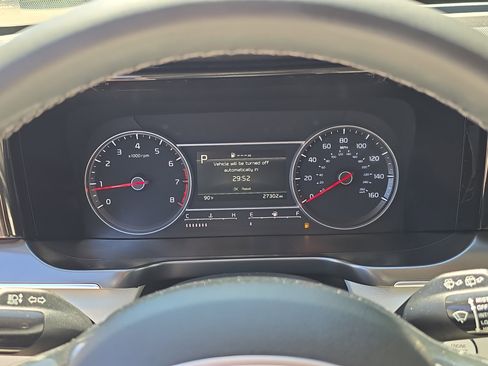Certified 2022 Kia Sorento S FWD image 33
