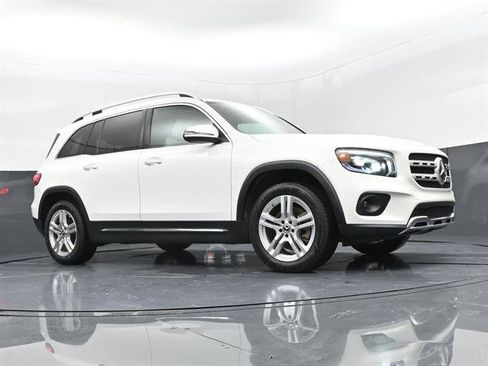 Used 2023 Mercedes-Benz GLB 250 image 25