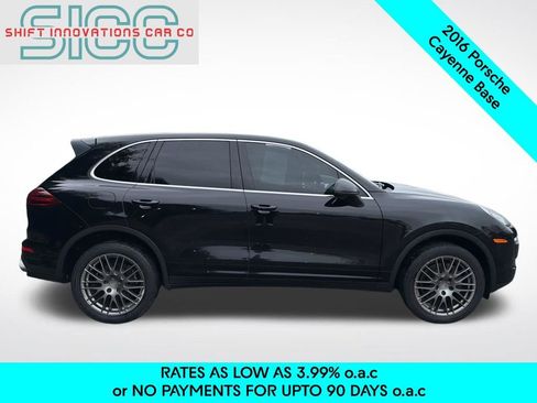 Used 2016 Porsche Cayenne AWD/4WD image 7