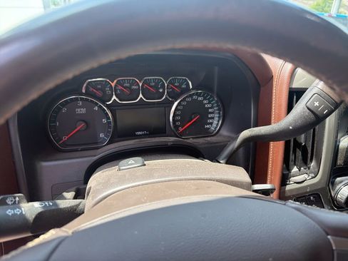 Used 2017 Chevrolet Silverado 1500 High Country AWD/4WD image 9