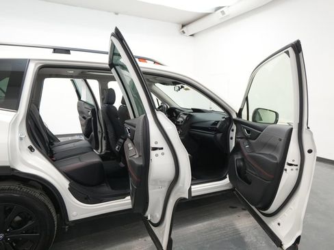 Used 2023 Subaru Forester Sport image 30