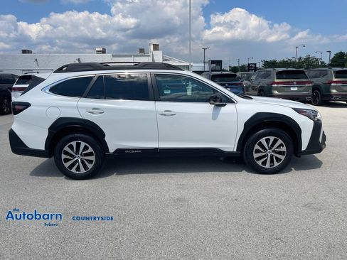 Certified 2024 Subaru Outback Premium AWD/4WD image 6