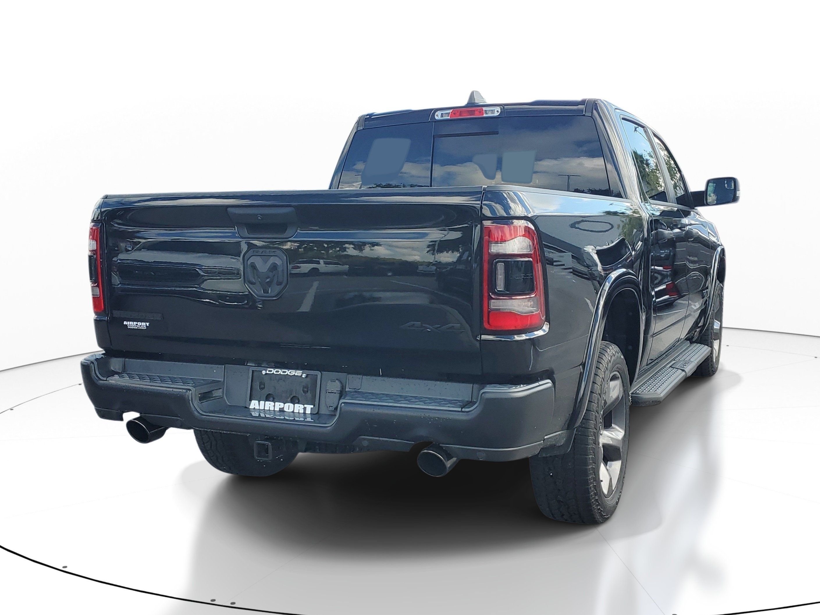 Used 2022 RAM 1500 Big Horn AWD/4WD image 5