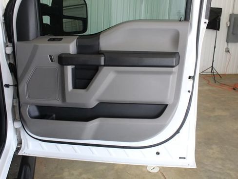 Used 2015 Ford F150 XL w/ Equipment Group 101A Mid RWD image 24