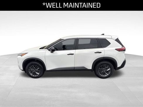 Used 2023 Nissan Rogue S image 7