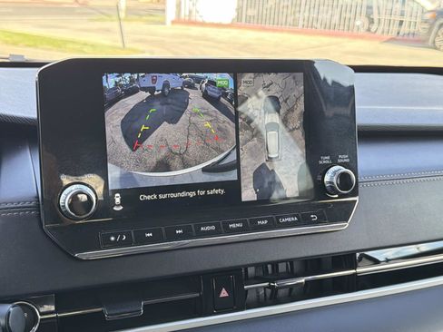 Used 2023 Mitsubishi Outlander SEL 40th Anniversary image 13