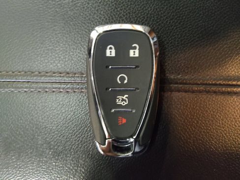 Used 2024 Chevrolet Malibu LT image 32