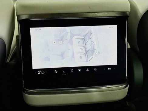 Used 2022 Tesla Model S AWD/4WD image 43