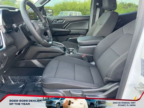 Used 2025 GMC Canyon Elevation RWD image 9