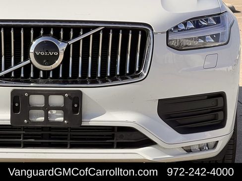 Used 2020 Volvo XC90 T6 Momentum image 10