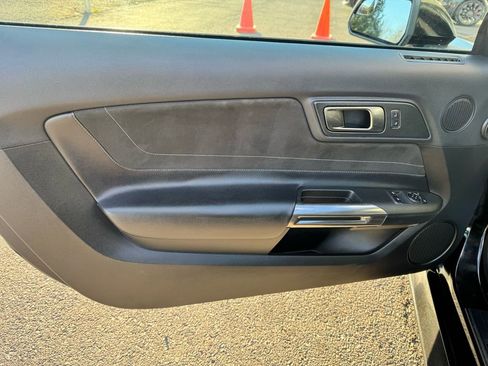 Used 2017 Ford Mustang Shelby GT350 image 10