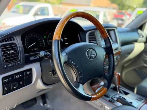 Used 2006 Lexus LX 470 4WD image 76