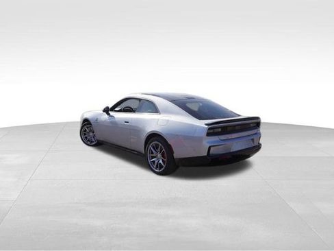 New 2025 Dodge Charger R/T Scat Pack w/ Track Pack image 5