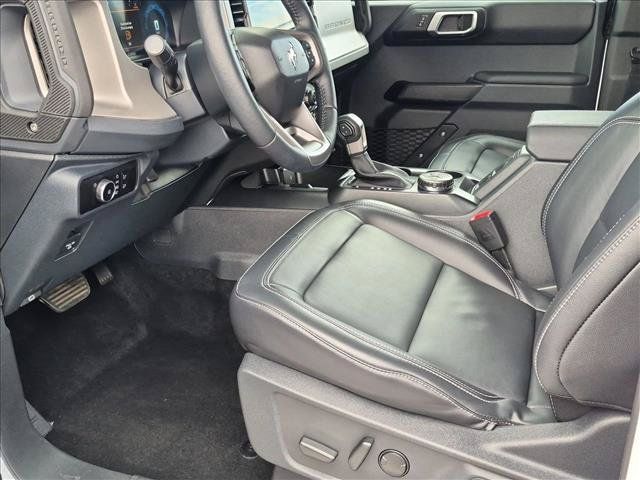 Used 2026 Ford Bronco Outer Banks AWD/4WD image 22