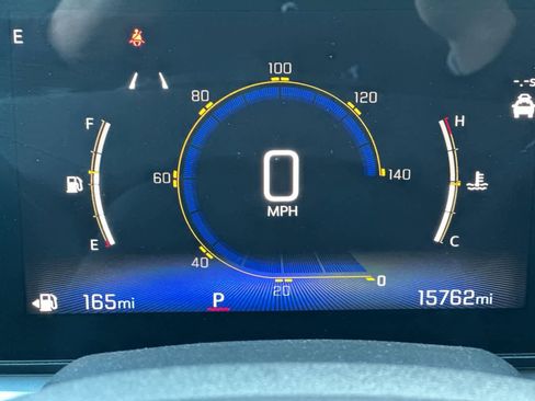 Used 2025 Chevrolet Trax LT image 34