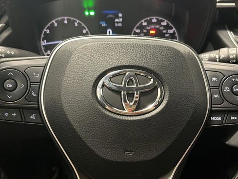 Used 2023 Toyota Corolla Cross LE image 15