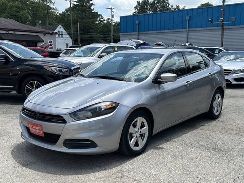 Used 2015 Dodge Dart SXT FWD image 3