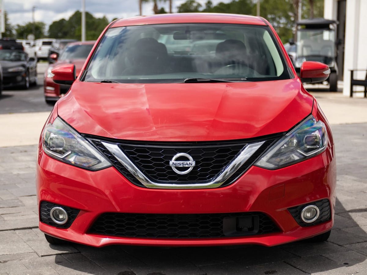 Used 2019 Nissan Sentra SR FWD image 4