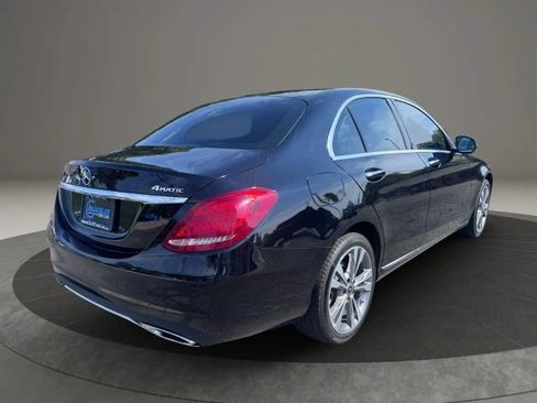 Used 2018 Mercedes-Benz C 300 4MATIC Sedan image 5