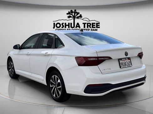 Used 2024 Volkswagen Jetta S FWD image 5