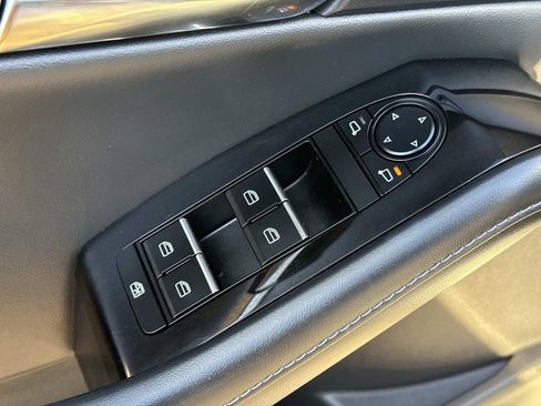 Certified 2025 MAZDA CX-30 AWD 2.5 S w/ Preferred Package image 23