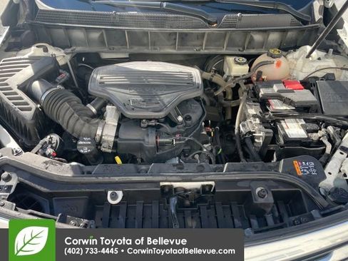 Used 2018 Cadillac XT5 Luxury w/ Driver Awareness Package image 22