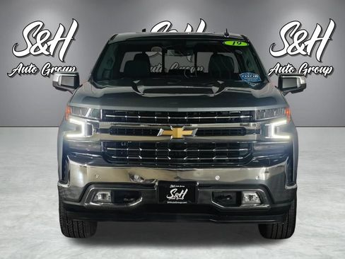 Used 2019 Chevrolet Silverado 1500 LTZ w/ LTZ Premium Package AWD/4WD image 22