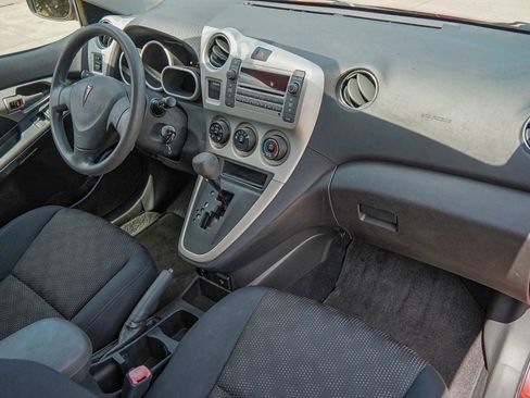 Used 2009 Pontiac Vibe w/ Preferred Package image 34