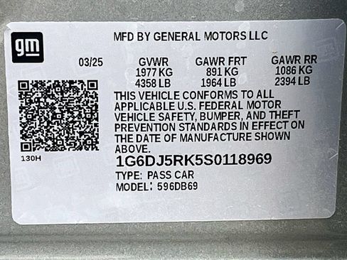 Used 2025 Cadillac CT4 Luxury w/ Sun And Sound Package RWD image 34