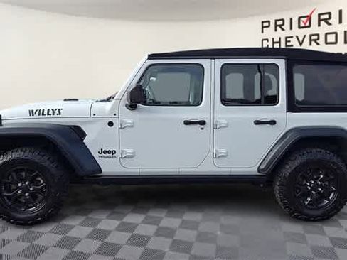 Used 2020 Jeep Wrangler Unlimited Sport image 5