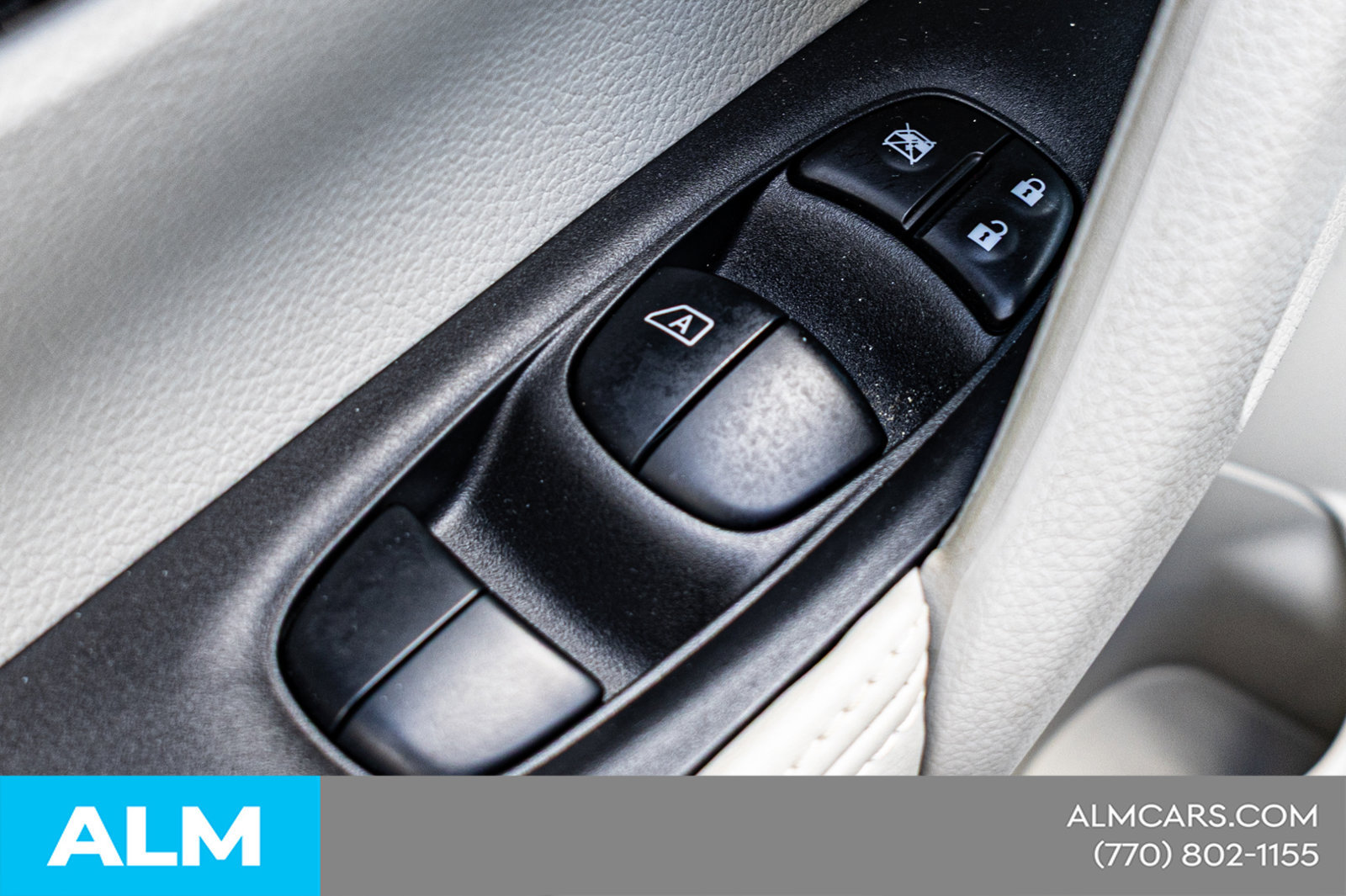 Used 2022 Nissan Rogue Sport SL w/ Premium Package FWD image 37
