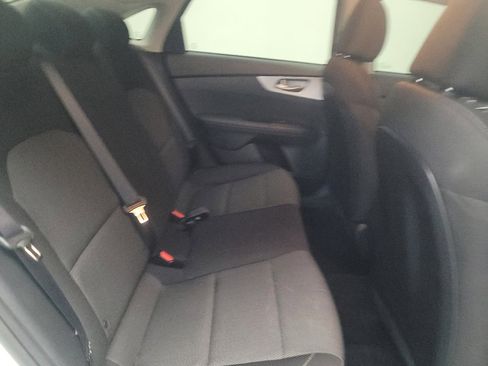 Used 2022 Kia Forte LXS image 18