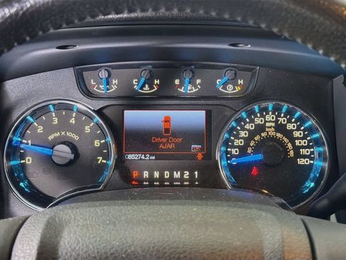 Used 2014 Ford F150 XLT w/ Equipment Group 302A Luxury AWD/4WD image 16