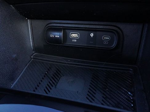 Used 2025 Kia Sportage EX image 51