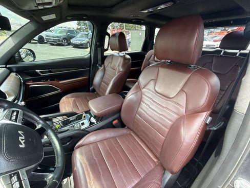 Used 2024 Kia Telluride SX Prestige AWD/4WD image 17